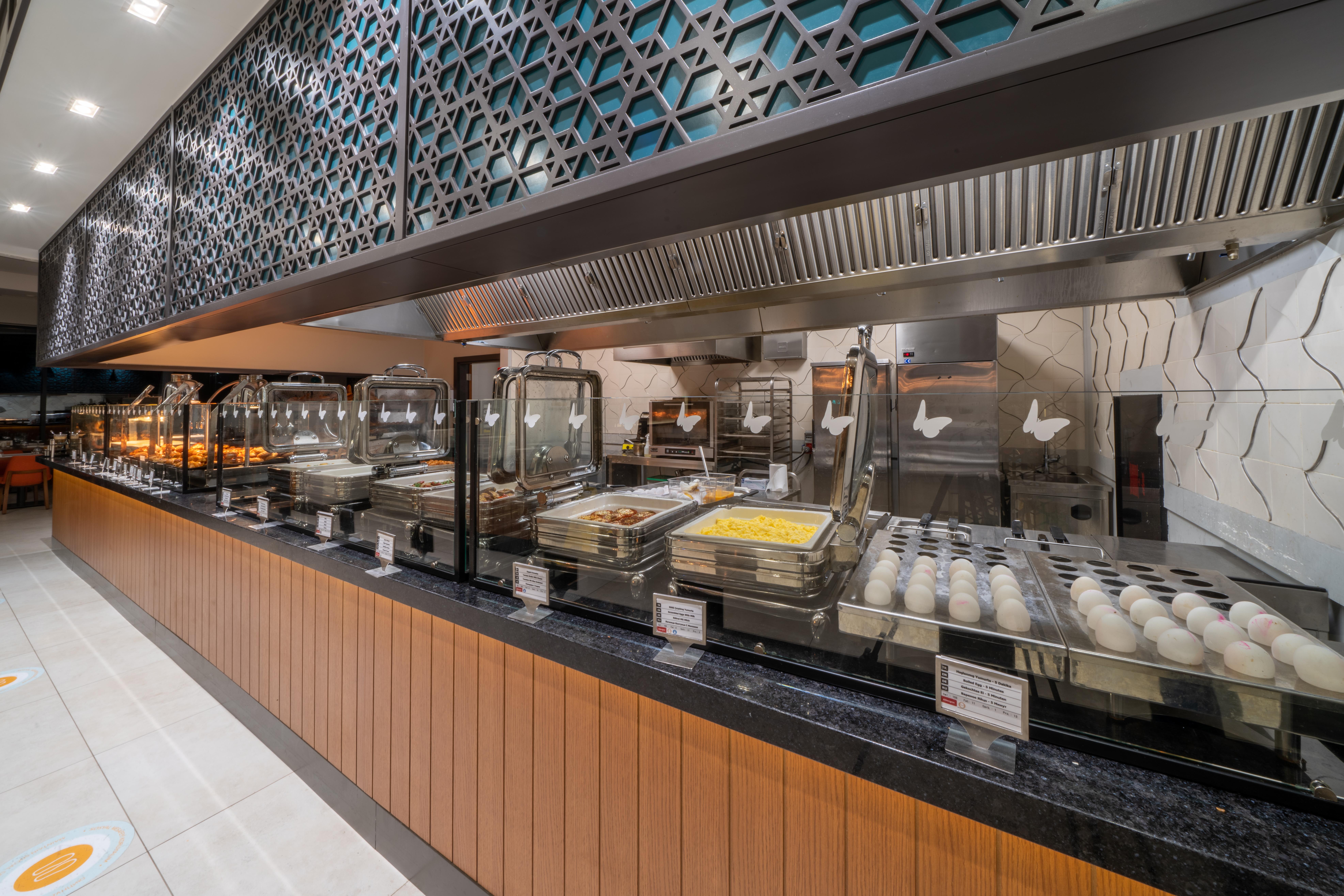 Sundia Exclusive By Liberty Fethiye Adults Only Hotel Exterior photo A buffet at the airport
